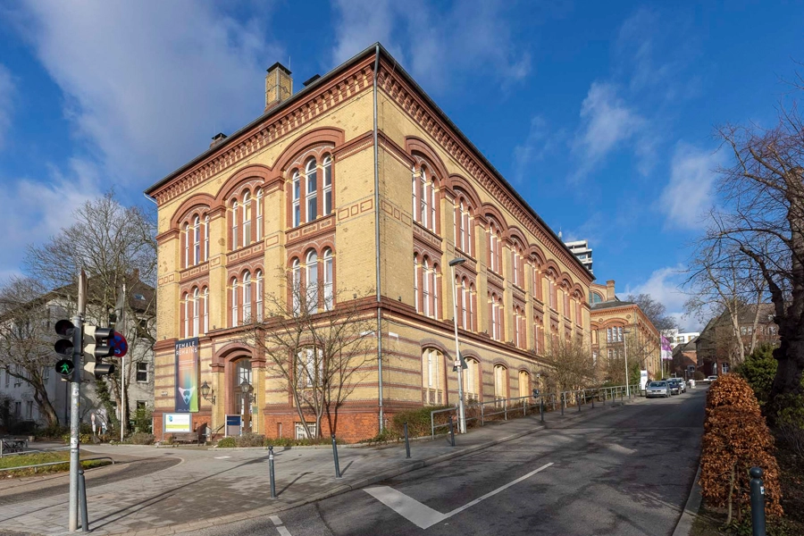 Altbau Außenansicht